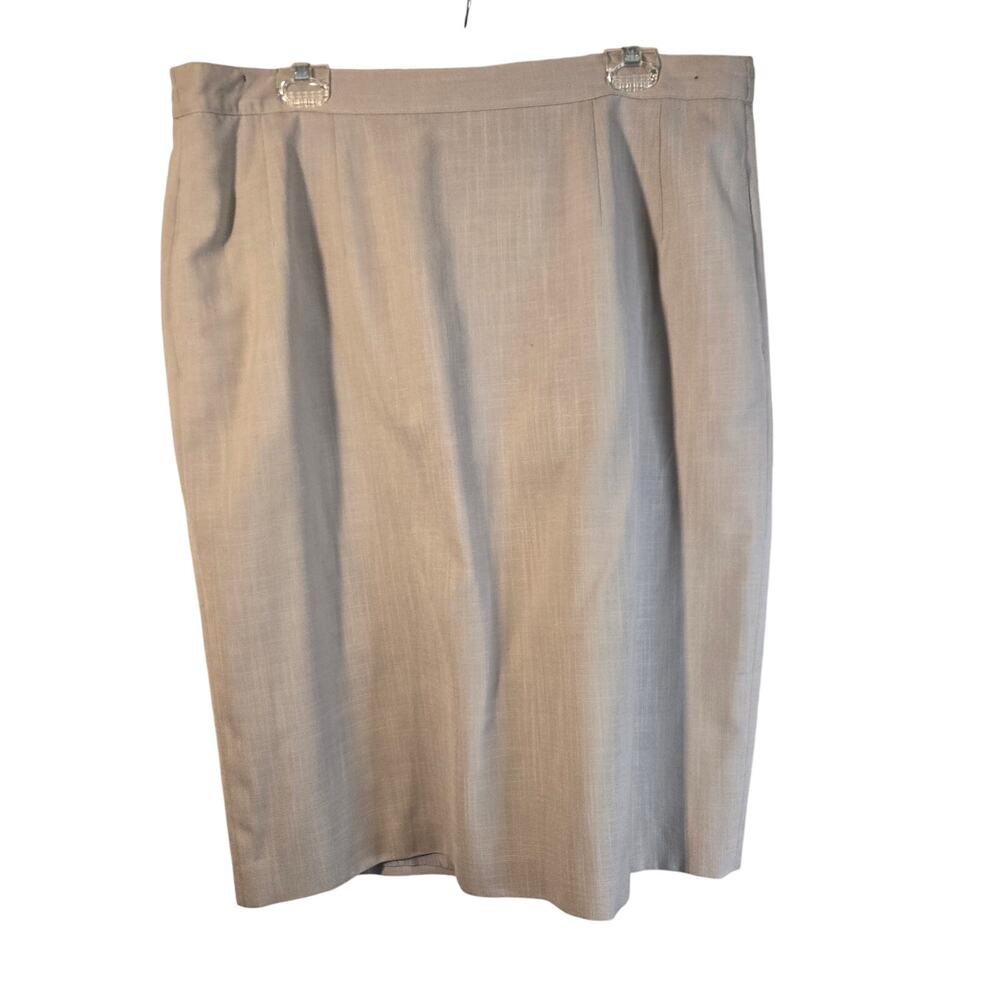 Classic Neutral Beige Skirt – Size 20W [0391]